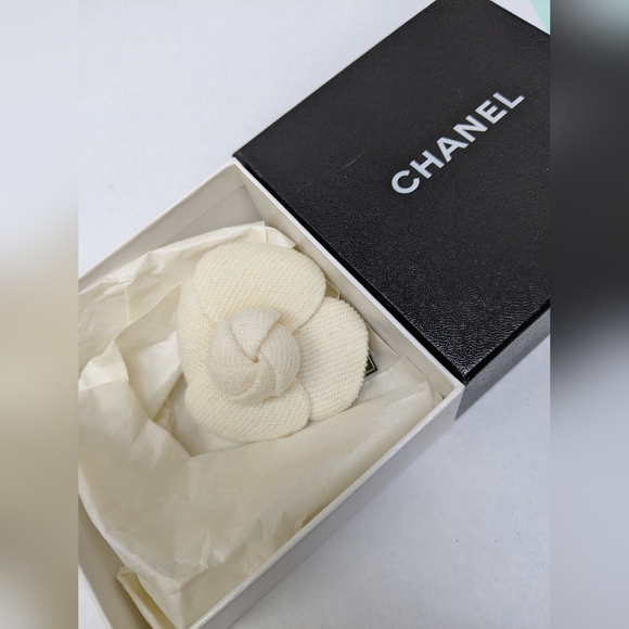 Chanel Camellia Brooch #606 - Picture 11 of 13